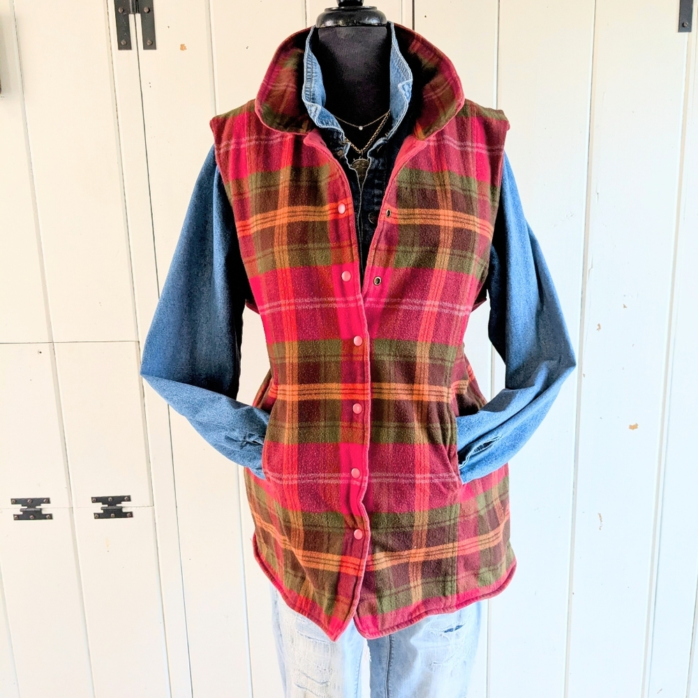 Reversible Plaid And Solid Vest From Denim & Co Xl - image 8
